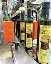 Load image into Gallery viewer, First Cold Pressed Sicilian Extra Virgin Olive Oil / Cultivar: Nocellara del Belice /  500ml
